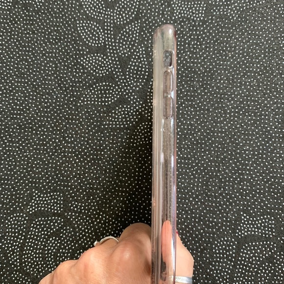 iPhone XR snowman case - Picture 4 of 8